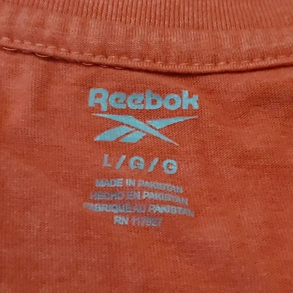 REEBOK TSHIRT - Picture 4 of 6